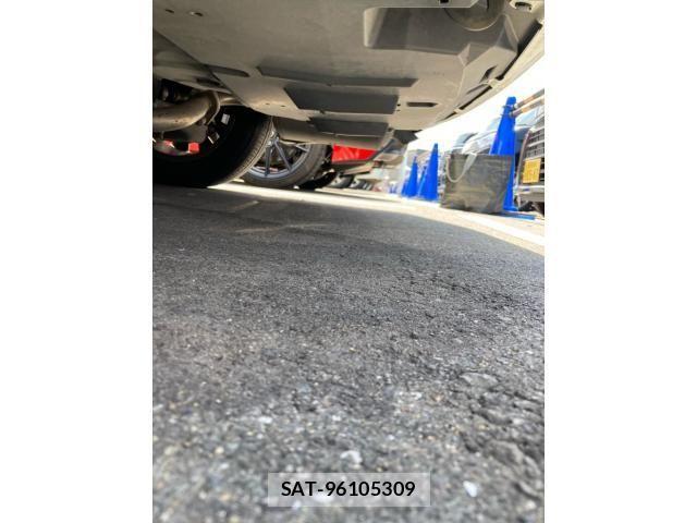 Toyota SAI 2014-03 8231667-6