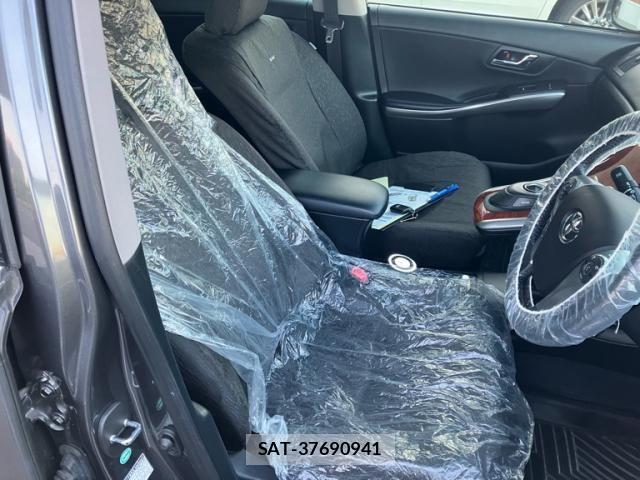 Toyota SAI 2012-06 8231669-11