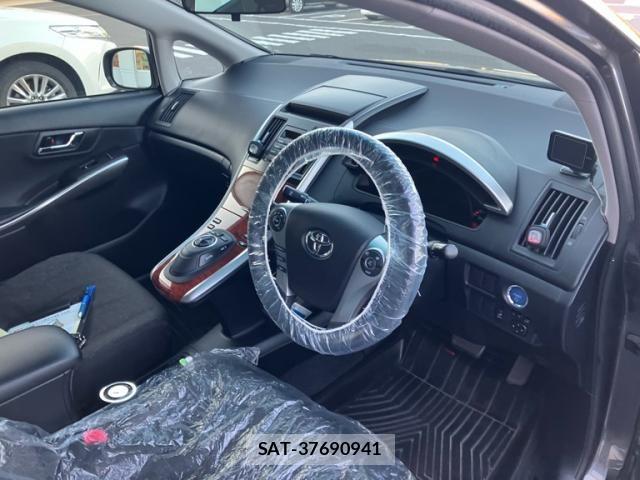 Toyota SAI 2012-06 8231669-12