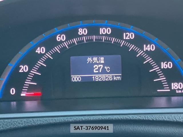 Toyota SAI 2012-06 8231669-16
