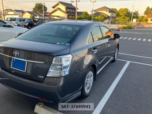 Toyota SAI 2012-06 8231669-3