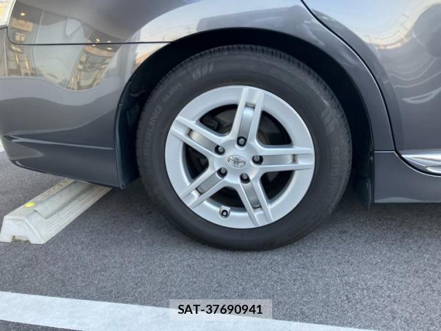 Toyota SAI 2012-06 8231669-6