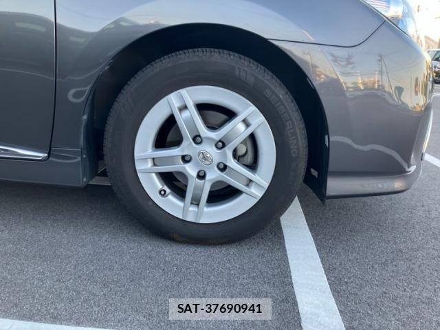 Toyota SAI 2012-06 8231669-7