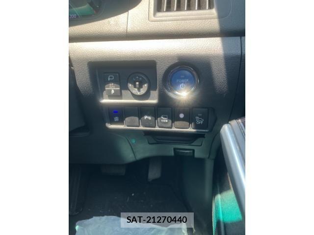 Toyota SAI 2017-11 8246594-17