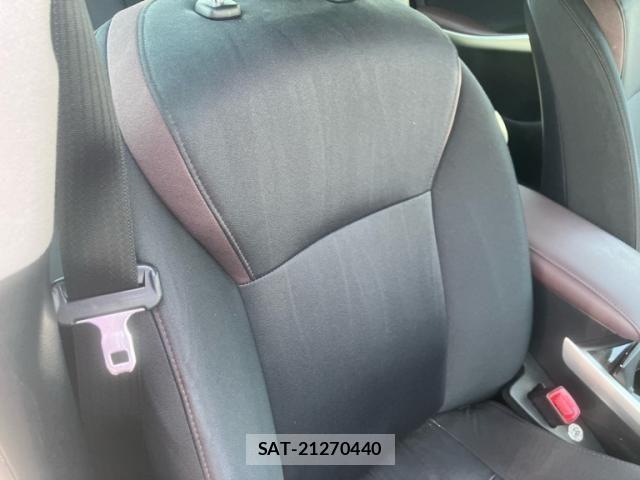 Toyota SAI 2017-11 8246594-6