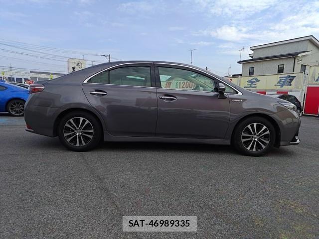 Toyota SAI 2017-12 8316898-9