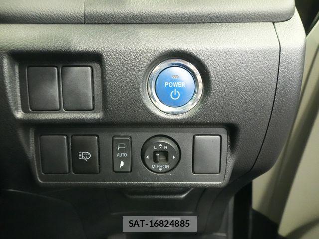 Toyota SAI 2010-02 8316899-12
