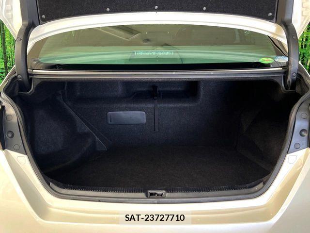 Toyota SAI 2014-07 8337739-10