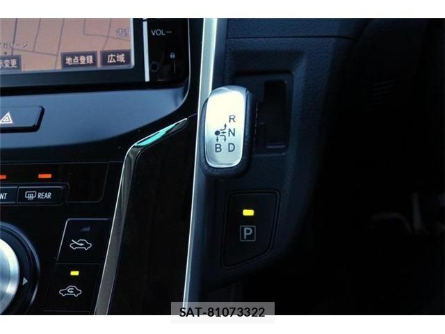 Toyota SAI 2014-07 8355538-17