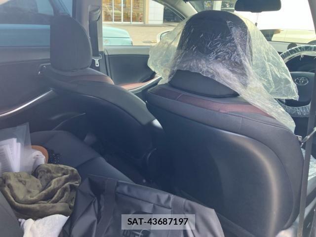 Toyota SAI 2013-09 8368542-10