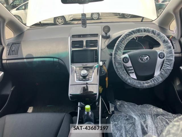 Toyota SAI 2013-09 8368542-12