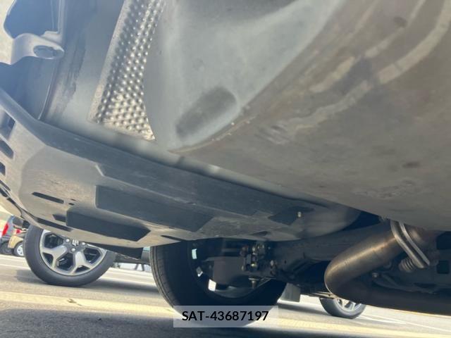 Toyota SAI 2013-09 8368542-27