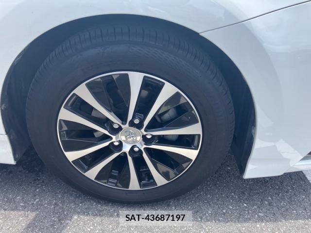 Toyota SAI 2013-09 8368542-4