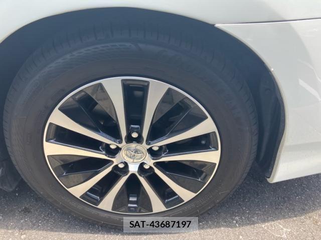 Toyota SAI 2013-09 8368542-6