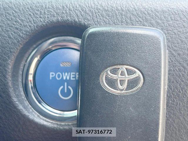 Toyota SAI 2015-02 8372154-7