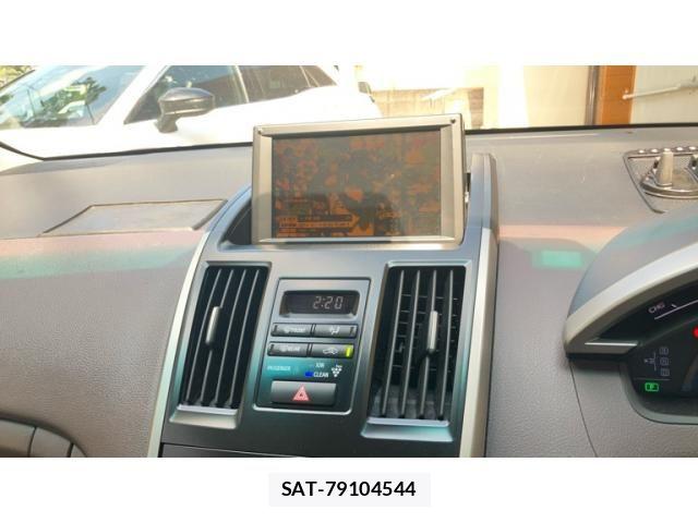 Toyota SAI 2009-12 8414811-13