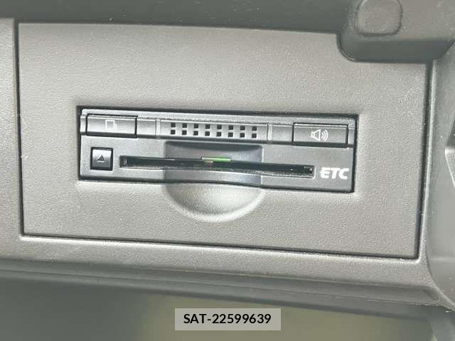 Toyota SAI 2014-03 8458363-7