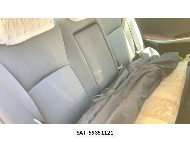 Toyota SAI 2014-02 8486052-10