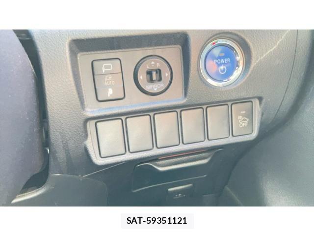 Toyota SAI 2014-02 8486052-7