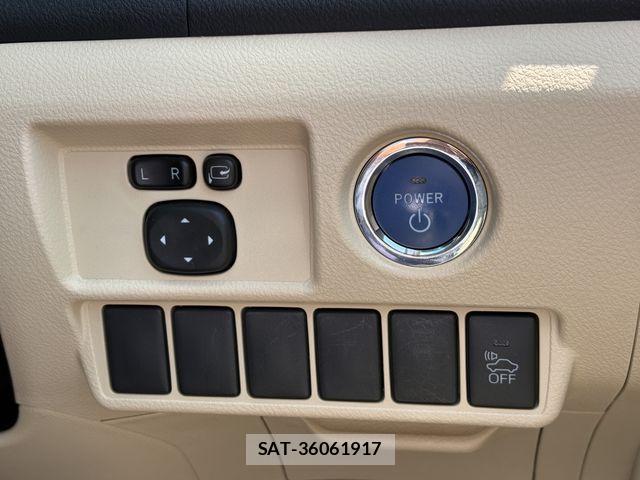 Toyota SAI 2016-07 8527191-29