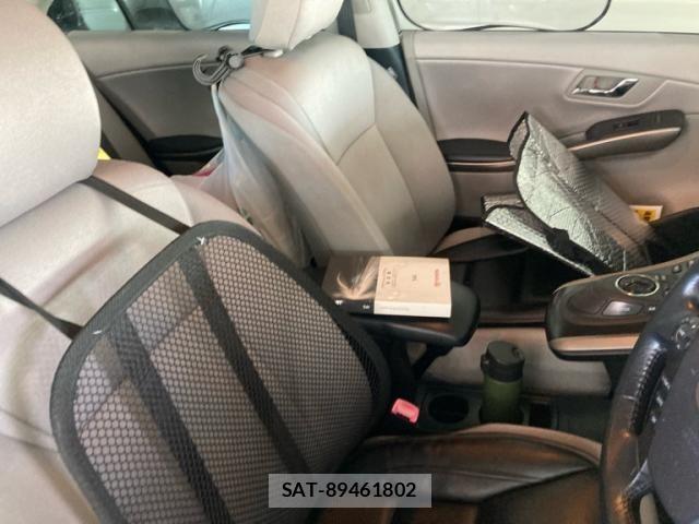 Toyota SAI 2011-10 8527189-19