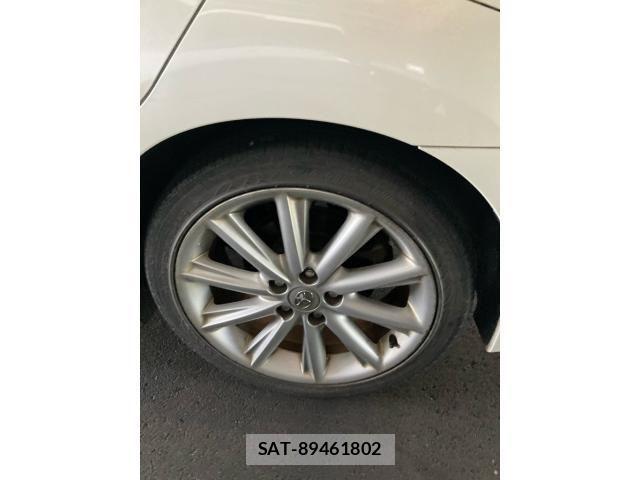 Toyota SAI 2011-10 8527189-8
