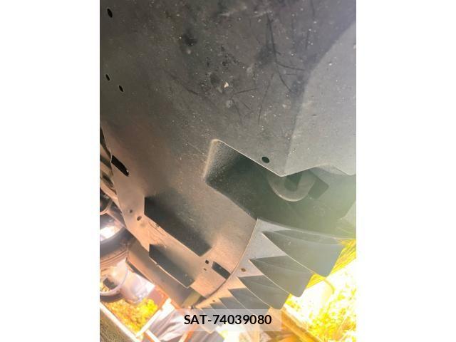 Toyota SAI 2012-07 8628759-1