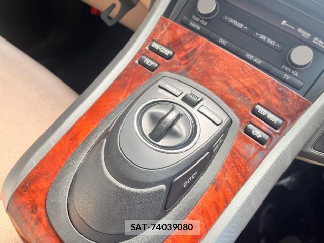 Toyota SAI 2012-07 8628759-24