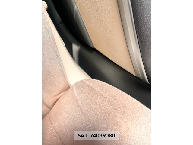 Toyota SAI 2012-07 8628759-29