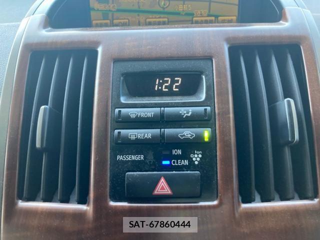 Toyota SAI 2010-01 8628758-18