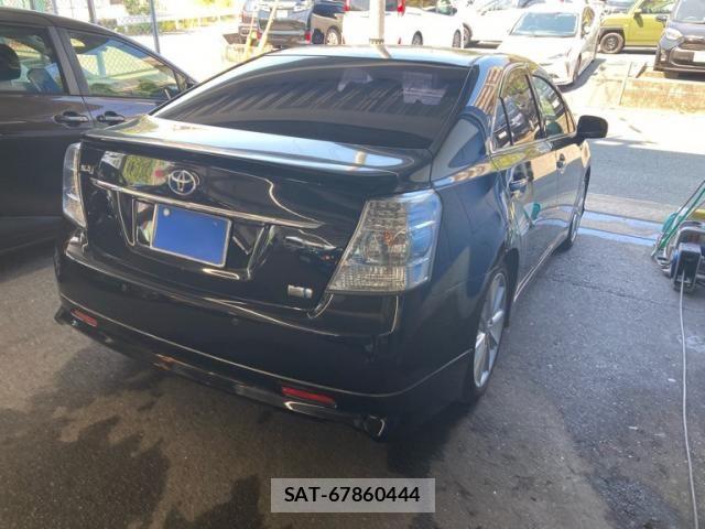 Toyota SAI 2010-01 8628758-4