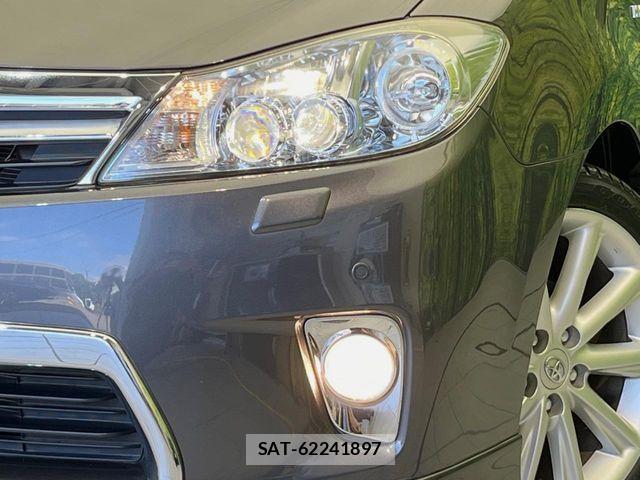 Toyota SAI 2012-01 8666867-11