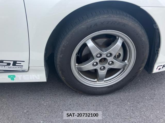 Toyota SAI 2012-02 8661405-7