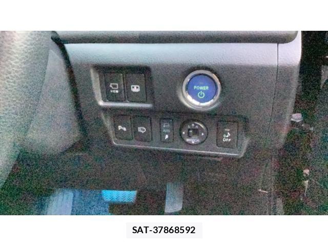 Toyota SAI 2012-12 8661398-11