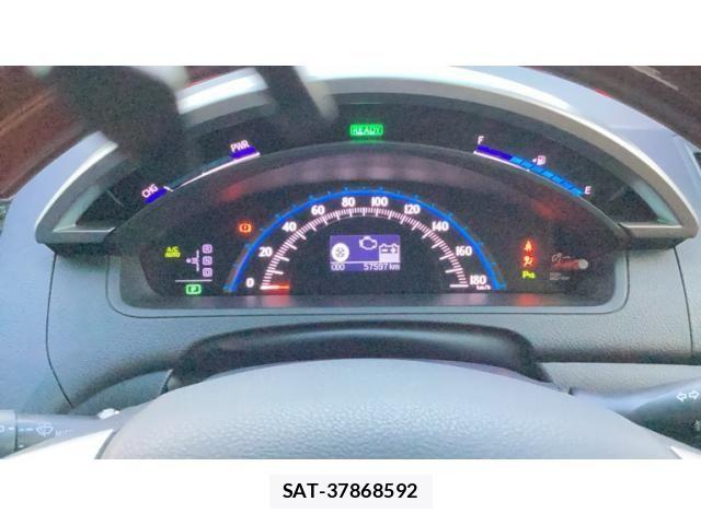 Toyota SAI 2012-12 8661398-13
