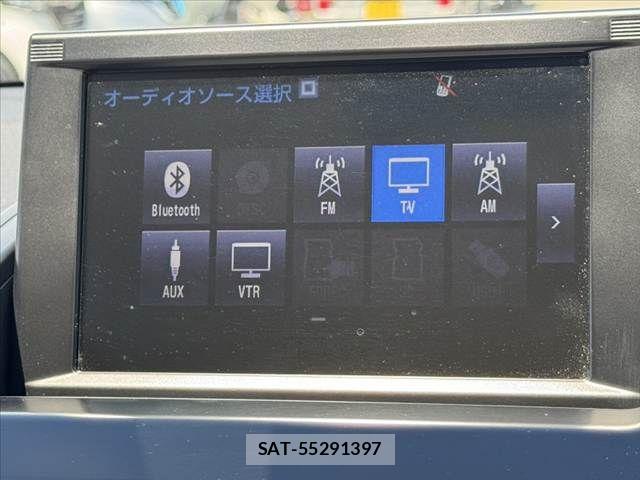 Toyota SAI 2014-03 8661397-21