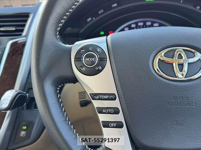 Toyota SAI 2014-03 8661397-25