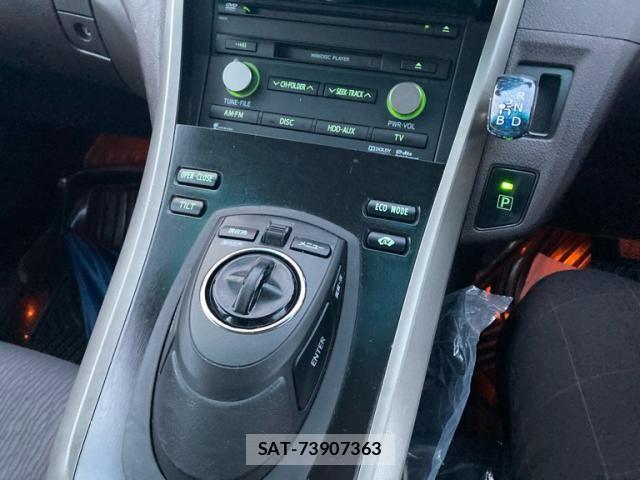 Toyota SAI 2009-12 8686486-21