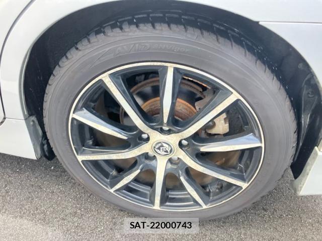 Toyota SAI 2010-11 8686488-12
