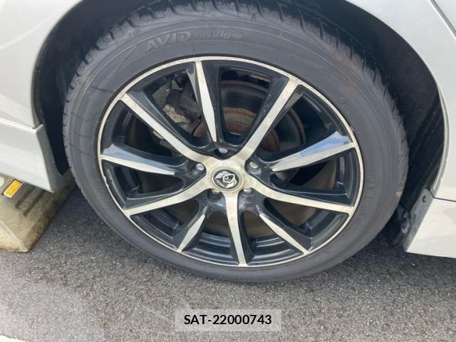 Toyota SAI 2010-11 8686488-7