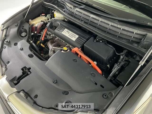 Toyota SAI 2014-09 8686485-11