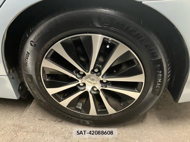 Toyota SAI 2013-10 8745679-9