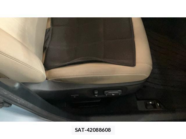 Toyota SAI 2013-10 8745679-27