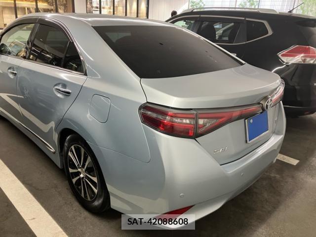 Toyota SAI 2013-10 8745679-3