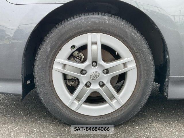 Toyota SAI 2012-08 8781925-27