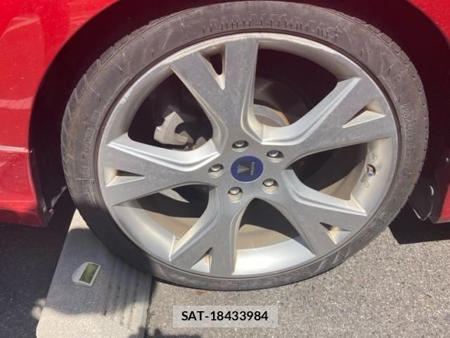 Toyota SAI 2014-07 8797387-9