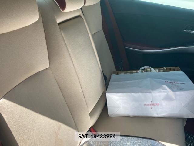 Toyota SAI 2014-07 8797387-10
