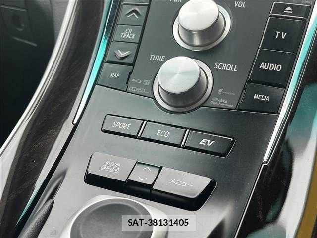 Toyota SAI 2016-04 8797385-13