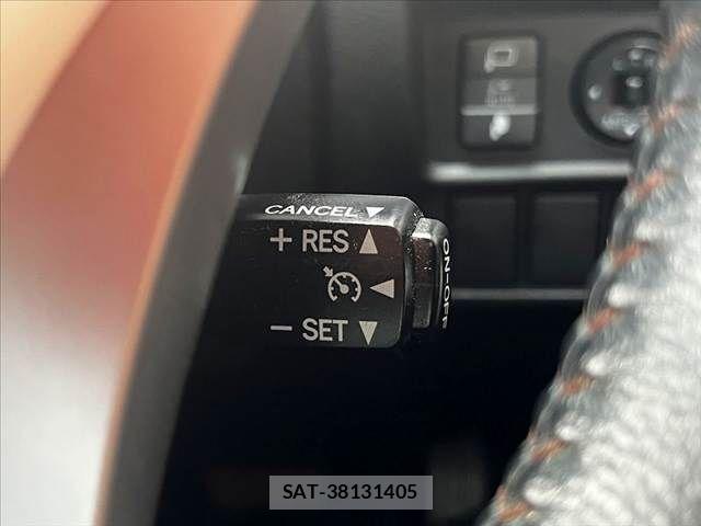 Toyota SAI 2016-04 8797385-16