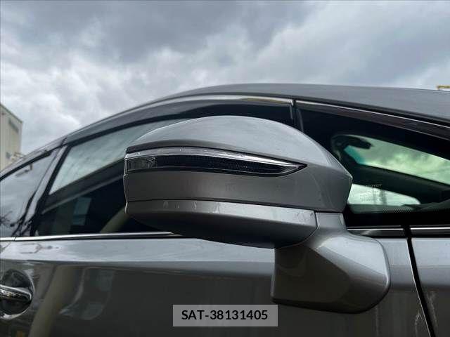 Toyota SAI 2016-04 8797385-27